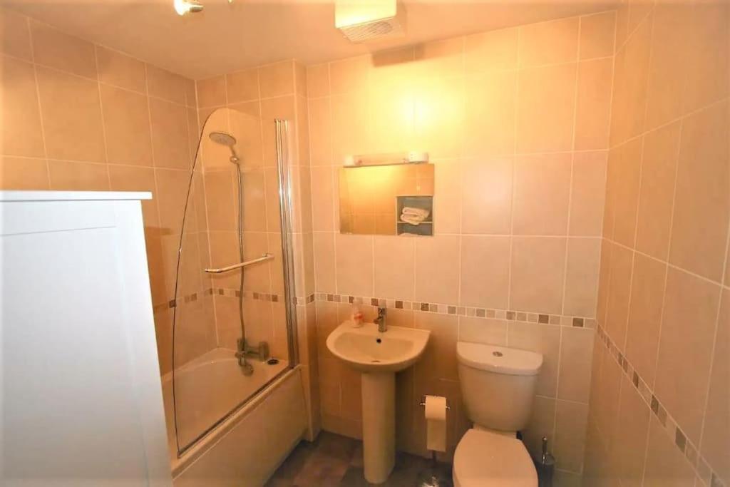 Beautiful Loch Side Apartment With Panoramic Views Форт-Уильям Экстерьер фото